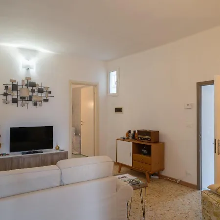 Locazione Turistica Casa Teresa - Vfi100 Holiday home Villa Faraldi
