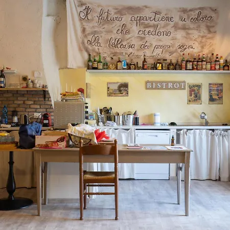 Holiday home Locazione Turistica Casa Teresa - Vfi100